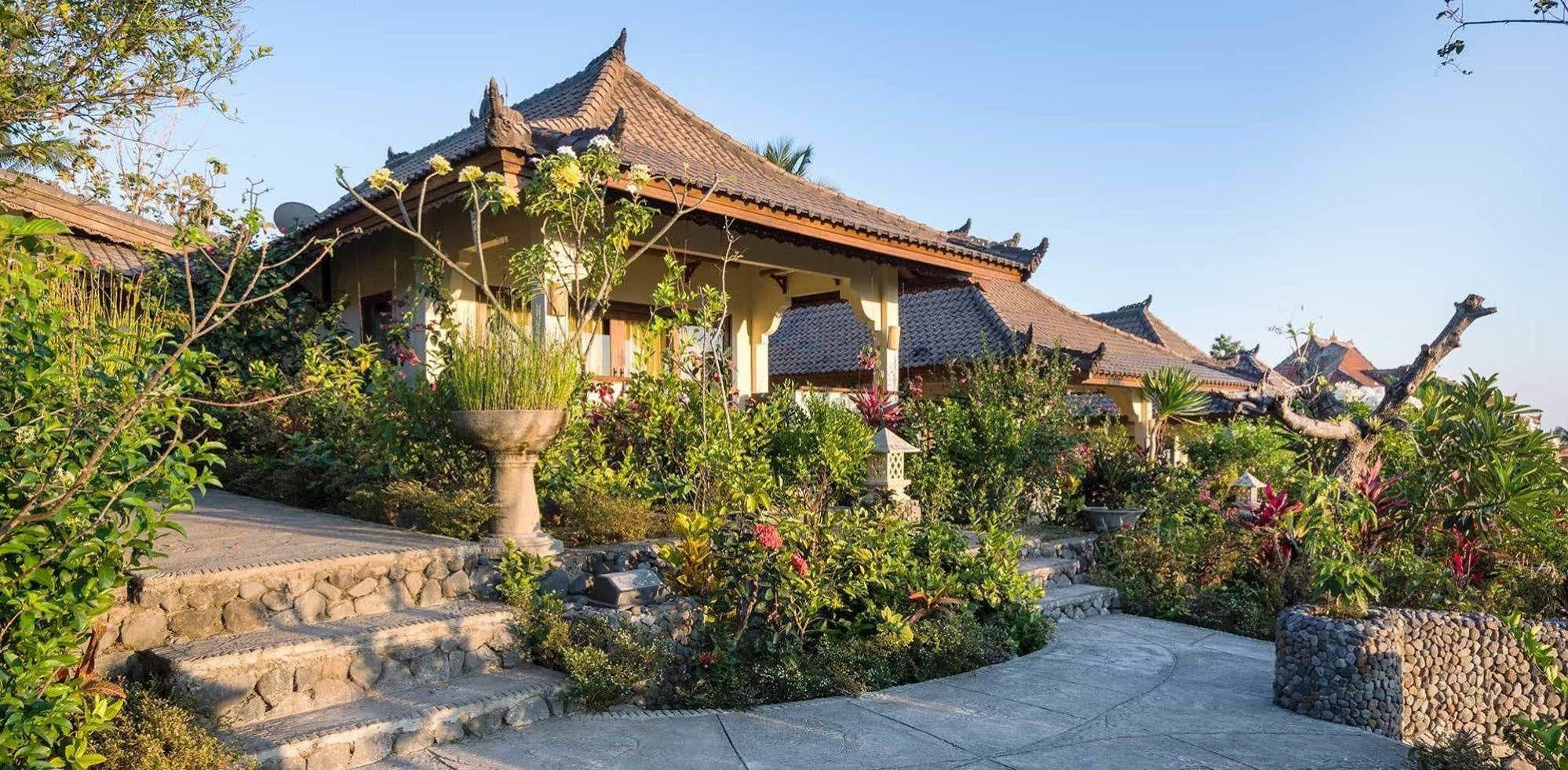 Village de vacances Rinjani 3*
