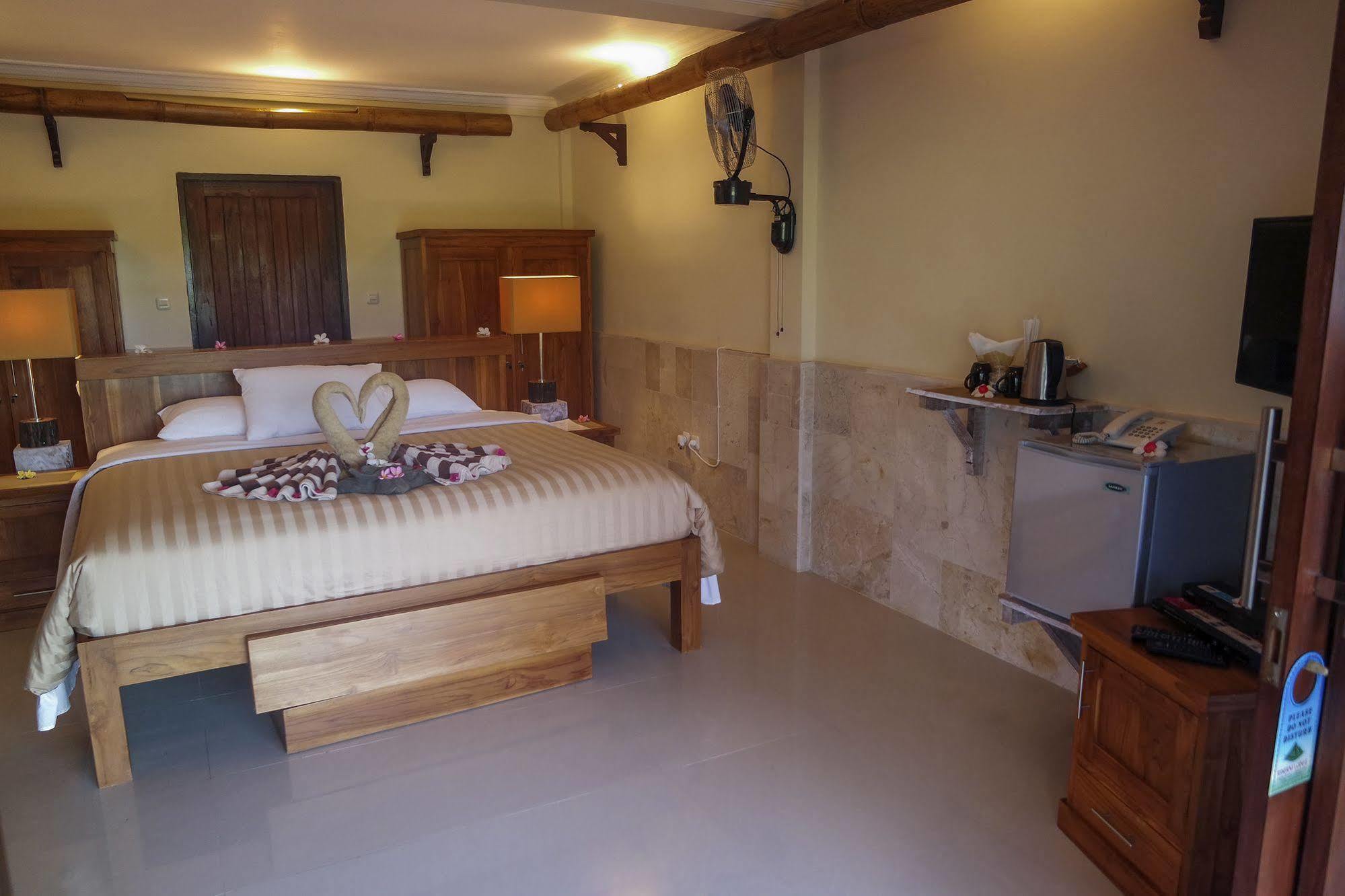 Rinjani Holiday park 3*